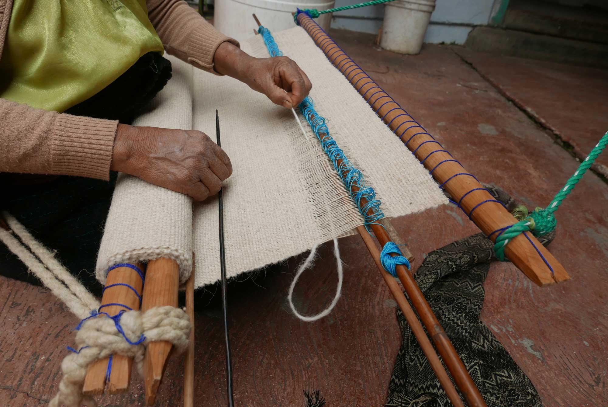 Artisan Backstrap Weaving Wool Textiles Chamula Chiapas Mexico
